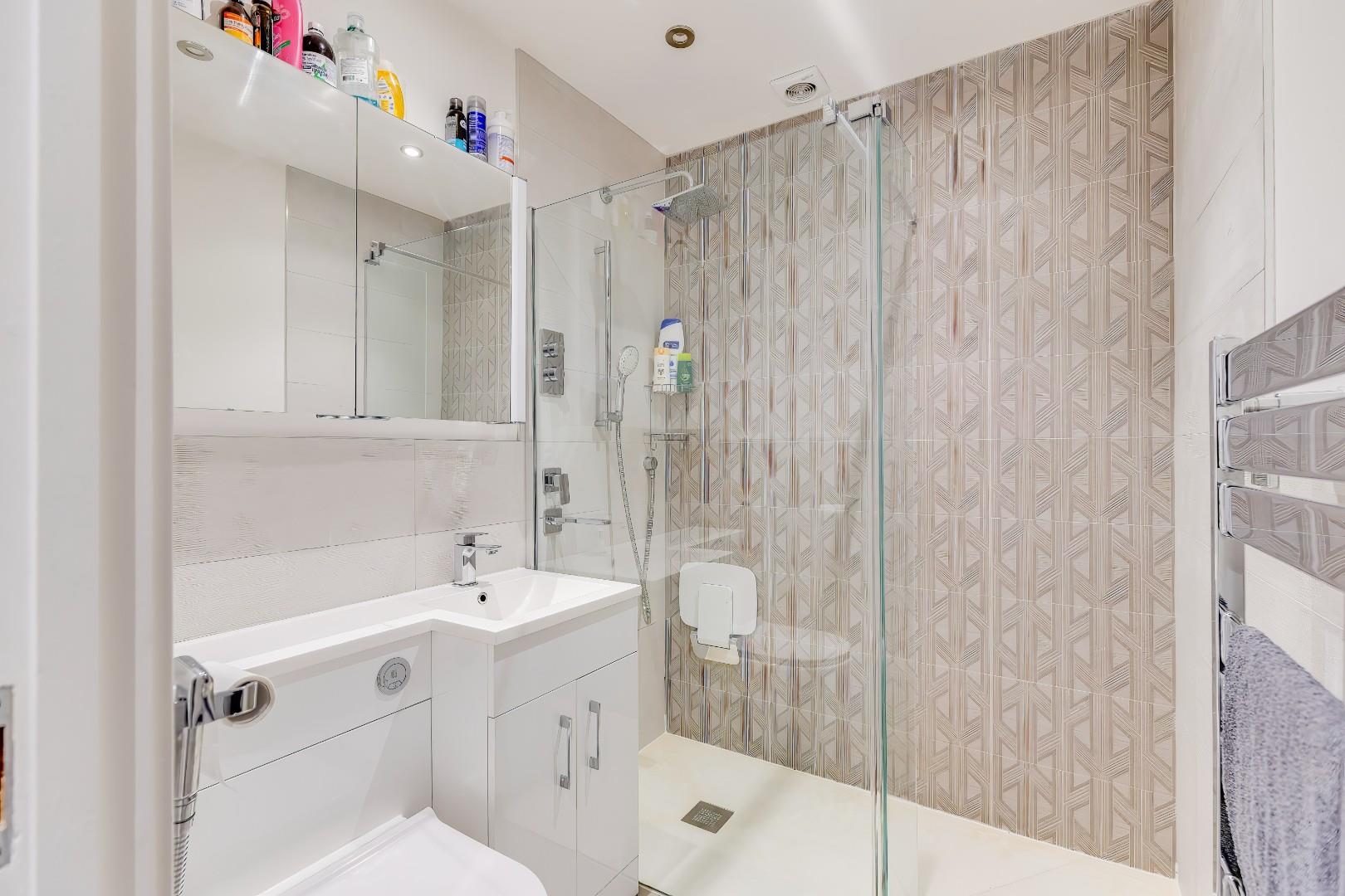 Apartment 1, Pen Y Garth Mansions, 2 Stanwell Road, Penarth, CF64 3EA